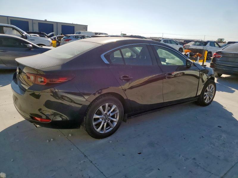 Photo 3 from auction – 2022 MAZDA 3 with VIN 3MZBPAA79NM307917