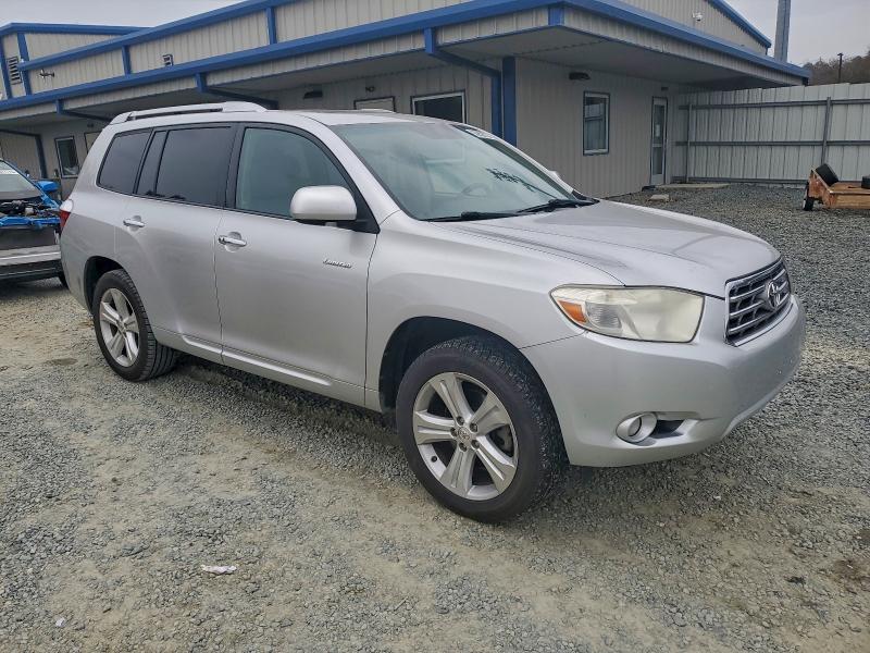 Photo 4 from auction – 2010 TOYOTA HIGHLANDER with VIN 5TDDK3EH3AS026313