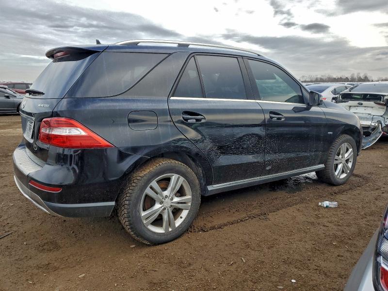 Photo 3 from auction – 2012 MERCEDES-BENZ ML 350 BLU with VIN 4JGDA2EB4CA024946