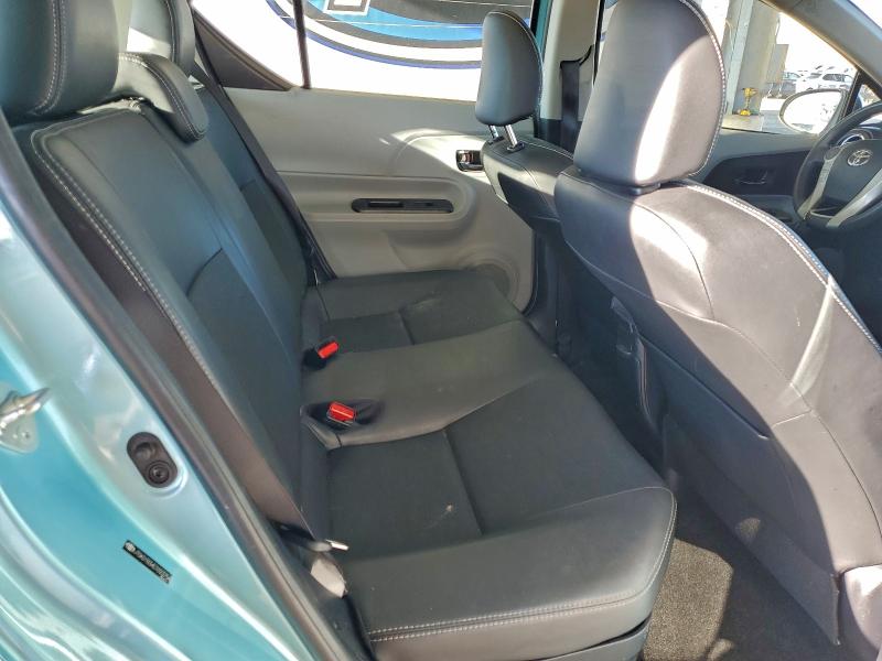 Photo 10 from auction – 2012 TOYOTA PRIUS C with VIN JTDKDTB34C1023754