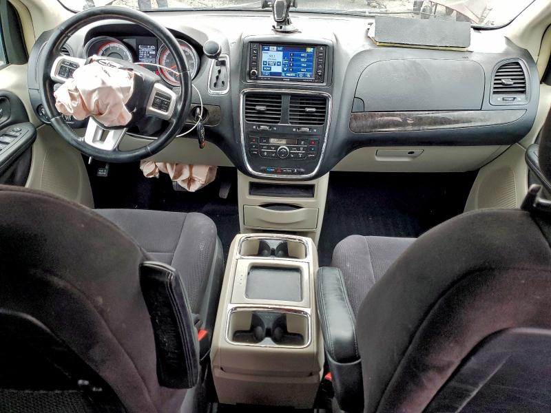 Photo 8 from auction – 2011 DODGE GRAND CARA with VIN 2D4RN5DG0BR674304