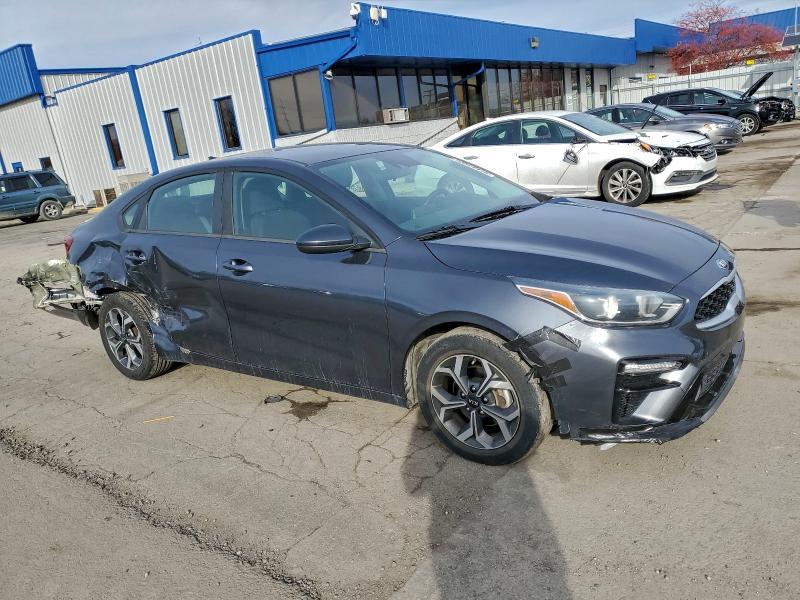 Photo 4 from auction – 2019 KIA FORTE FE with VIN 3KPF24AD6KE059061