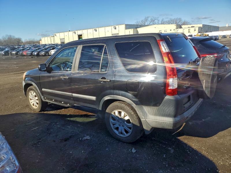 Photo 2 from auction – 2005 HONDA CR-V EX with VIN SHSRD78815U333629