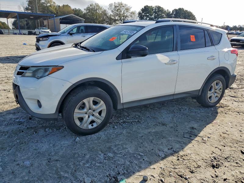 TOYOTA RAV4 LE 2015 with VIN JTMZFREV3FJ036170 - Photo from auction