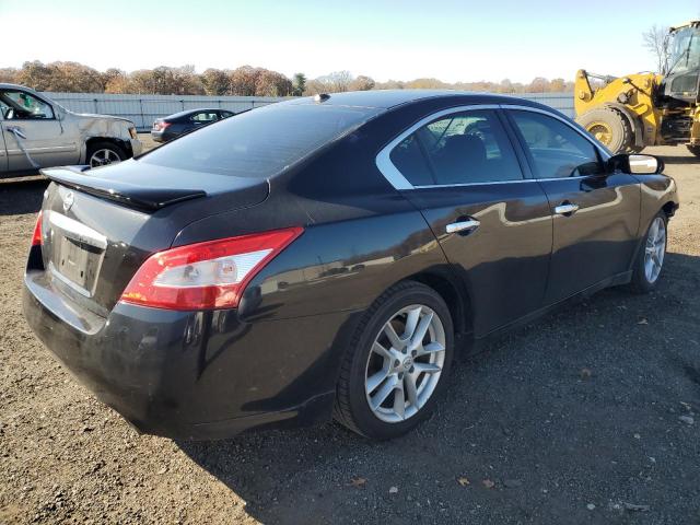 Photo 3 from auction – 2011 NISSAN MAXIMA with VIN 1N4AA5APXBC832821