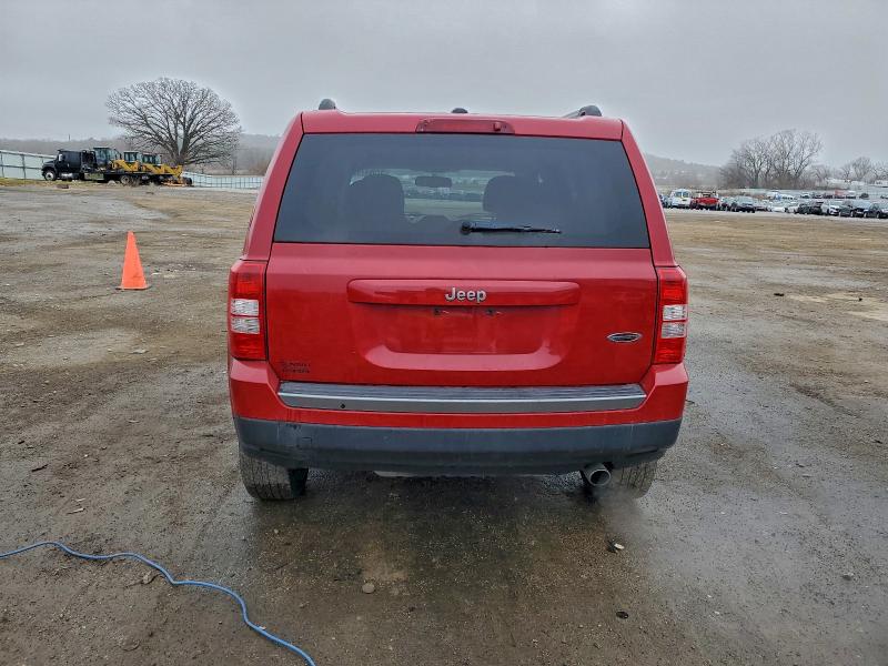 Photo 6 from auction – 2016 JEEP PATRIOT SP with VIN 1C4NJPBA8GD698393
