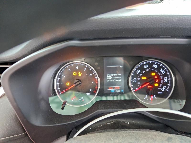 Photo 9 from auction – 2022 TOYOTA RAV4 LE with VIN 2T3F1RFV5NW296649