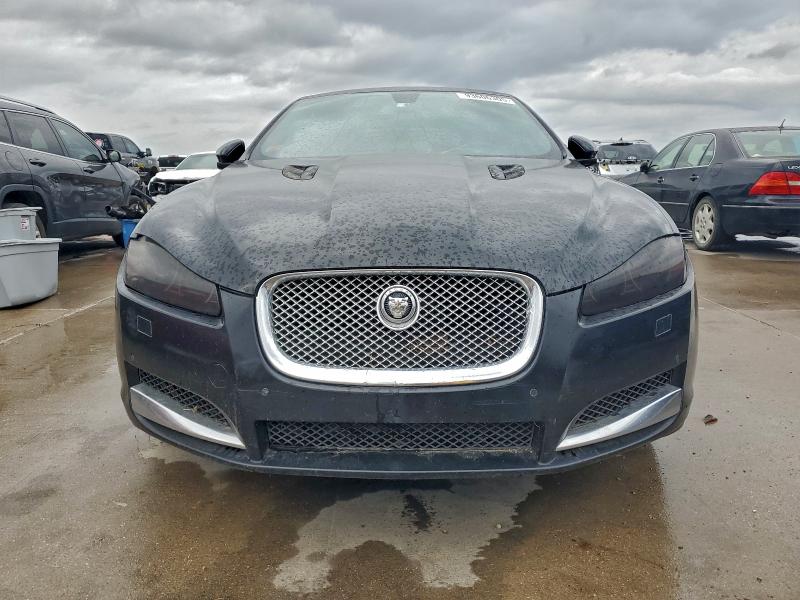 Photo 5 from auction – 2012 JAGUAR XF with VIN SAJWA0HE6CMS46203