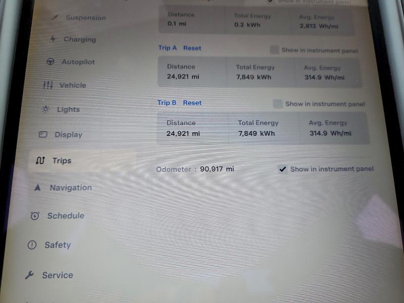 Photo 9 from auction – 2018 TESLA MODEL S with VIN 5YJSA1E2XJF256901
