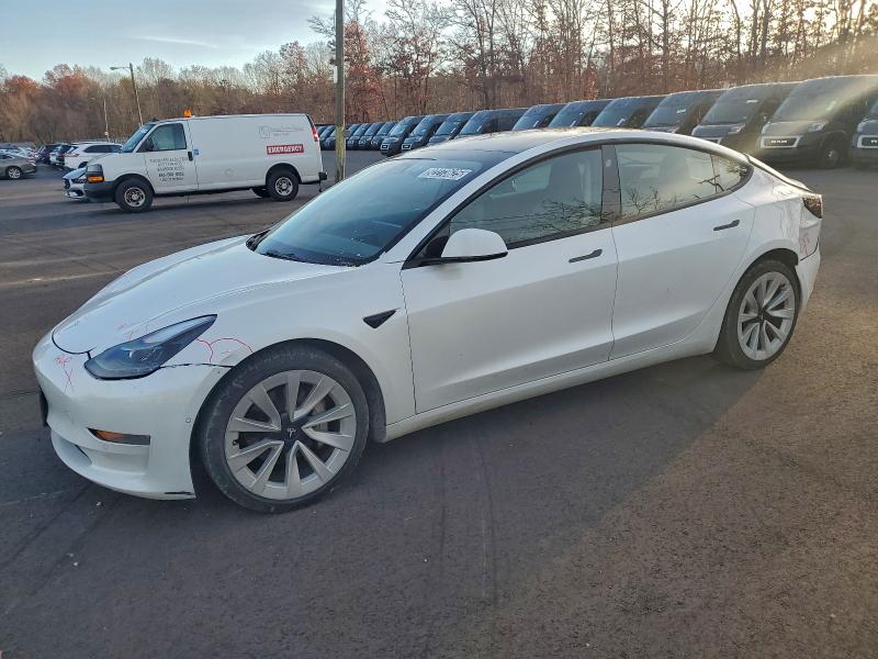 TESLA MODEL 3 2022 with VIN 5YJ3E1EA9NF368708 - Photo from auction