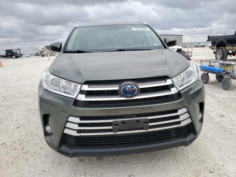 Photo 5 from auction – 2018 TOYOTA HIGHLANDER with VIN 5TDJGRFH5JS040588