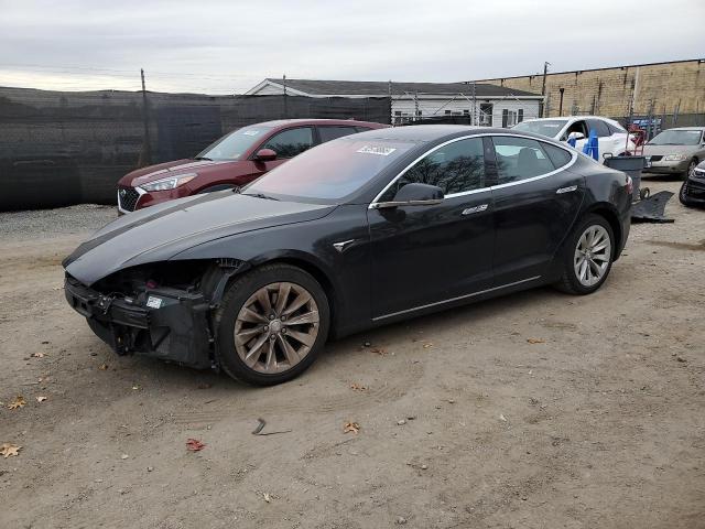 TESLA MODEL S 2017 with VIN 5YJSA1E15HF209440 - Photo from auction