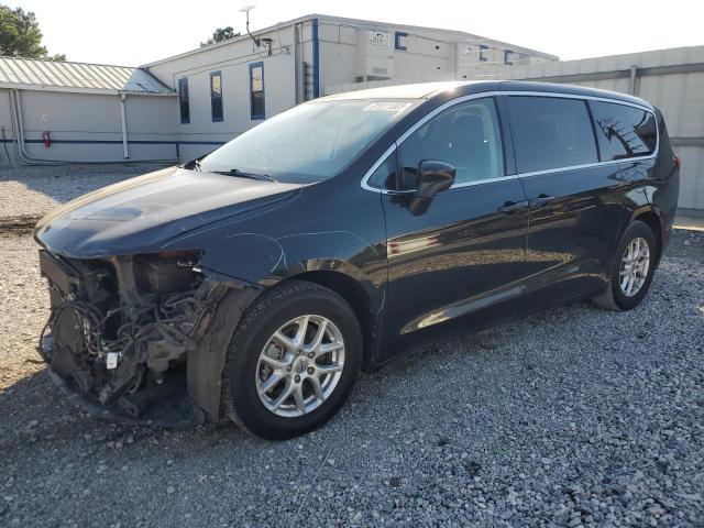 CHRYSLER PACIFICA T 2017 with VIN 2C4RC1DG7HR519348 - Photo from auction