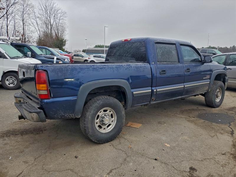 Photo 3 from auction – 2002 CHEVROLET SILVERADO with VIN 1GCHK231X2F221487