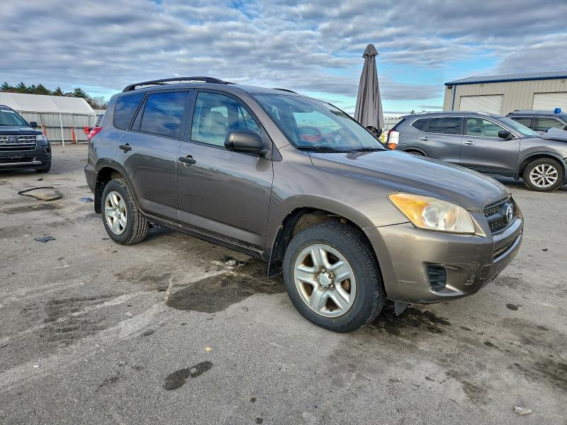 Photo 4 from auction – 2010 TOYOTA RAV4 with VIN JTMBF4DV5AD037527