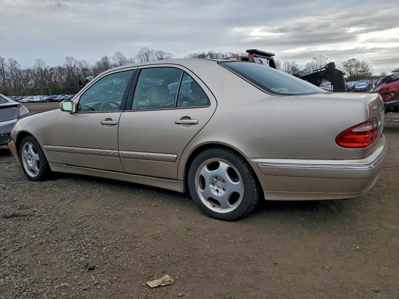 Photo 2 from auction – 2001 MERCEDES-BENZ E 430 with VIN WDBJF70J81B245718