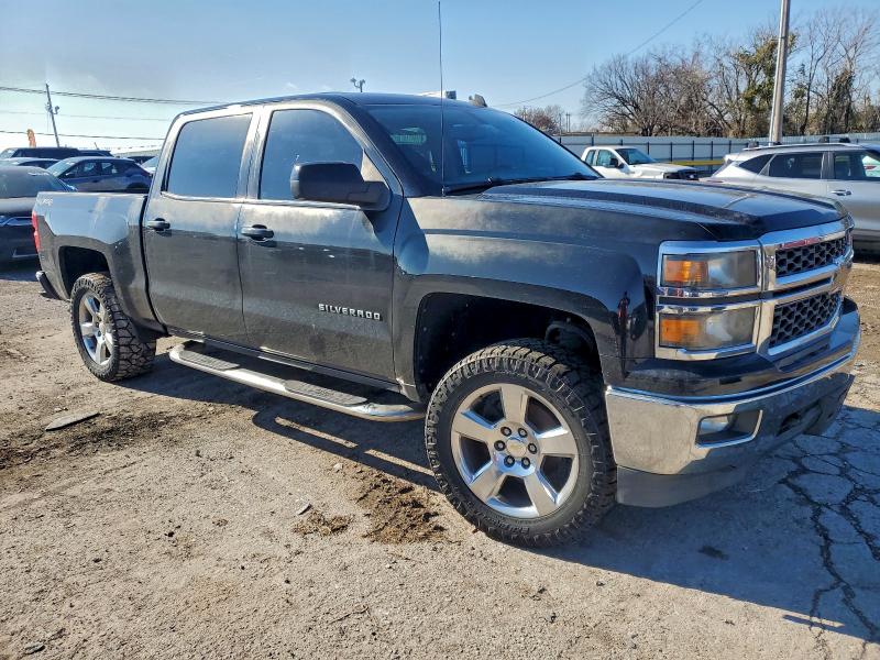Photo 4 from auction – 2014 CHEVROLET SILVERADO with VIN 3GCUKREC2EG172603