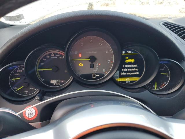 Photo 9 from auction – 2017 PORSCHE CAYENNE SE with VIN WP1AE2A29HLA72504