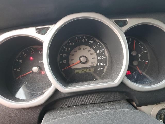 Photo 9 from auction – 2005 TOYOTA 4RUNNER SR with VIN JTEZU14R358032875