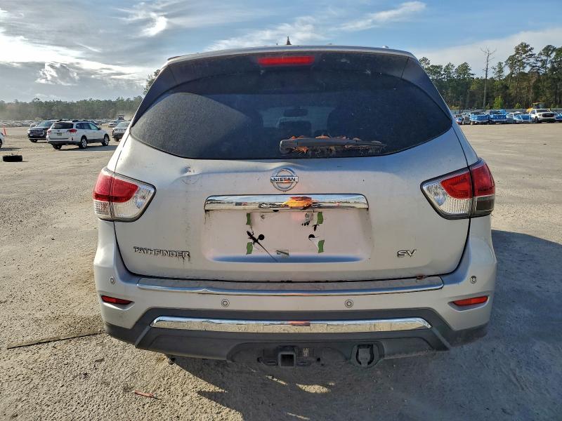 Photo 6 from auction – 2015 NISSAN PATHFINDER with VIN 5N1AR2MN0FC621740