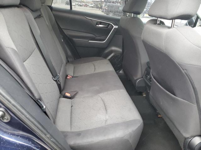 Photo 11 from auction – 2021 TOYOTA RAV4 XLE with VIN 2T3P1RFVXMW209718