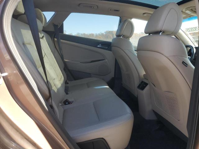 Photo 11 from auction – 2016 HYUNDAI TUCSON LIM with VIN KM8J3CA22GU102069