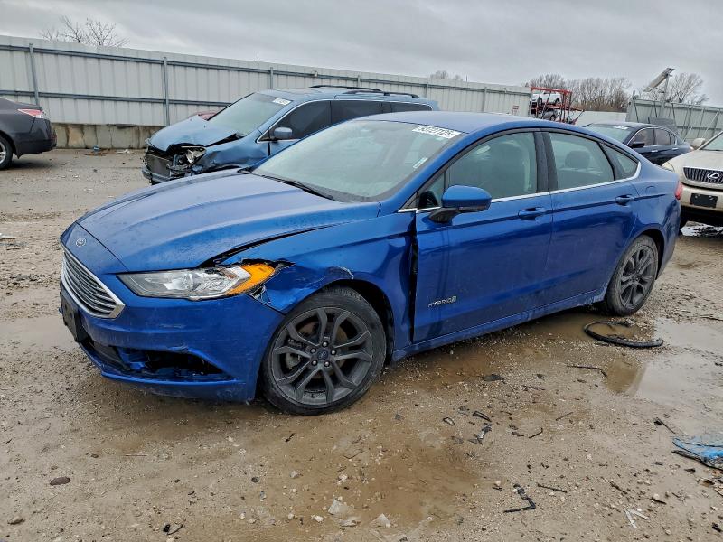 FORD FUSION SE 2018 with VIN 3FA6P0LU4JR103157 - Photo from auction