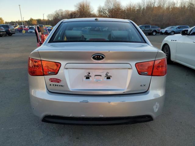Photo 6 from auction – 2010 KIA FORTE EX with VIN KNAFU4A26A5249961