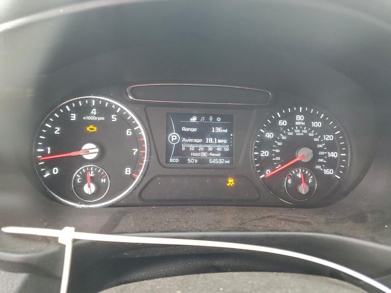 Photo 9 from auction – 2016 KIA SORENTO LX with VIN 5XYPG4A34GG081289