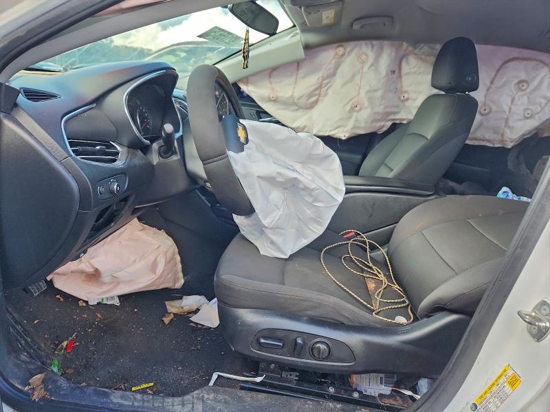 Photo 7 from auction – 2017 CHEVROLET MALIBU LT with VIN 1G1ZE5ST9HF265546