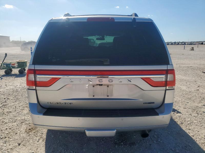 Photo 6 from auction – 2015 LINCOLN NAVIGATOR with VIN 5LMJJ2HT9FEJ13817