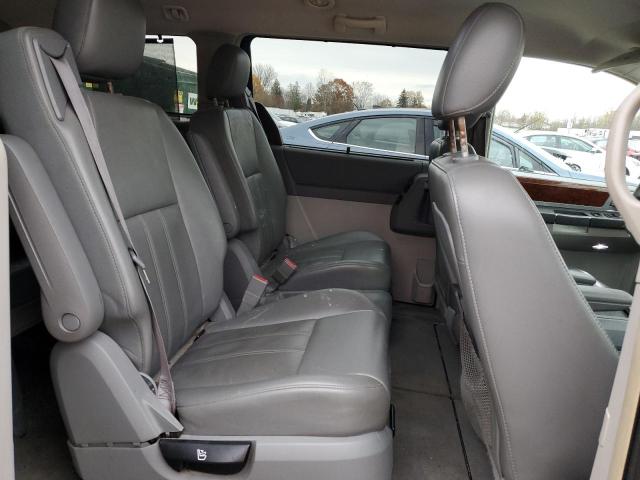 Photo 11 from auction – 2009 CHRYSLER TOWN & COU with VIN 2A8HR541X9R537155