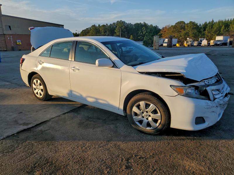 Photo 4 from auction – 2011 TOYOTA CAMRY BASE with VIN 4T4BF3EKXBR158104