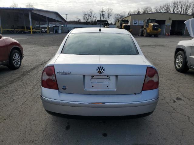 Photo 6 from auction – 2004 VOLKSWAGEN PASSAT GLS with VIN WVWPD63B64E272581