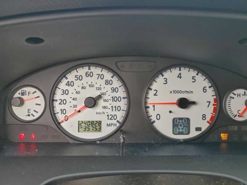 Photo 9 from auction – 2002 NISSAN PATHFINDER with VIN JN8DR09Y02W736294