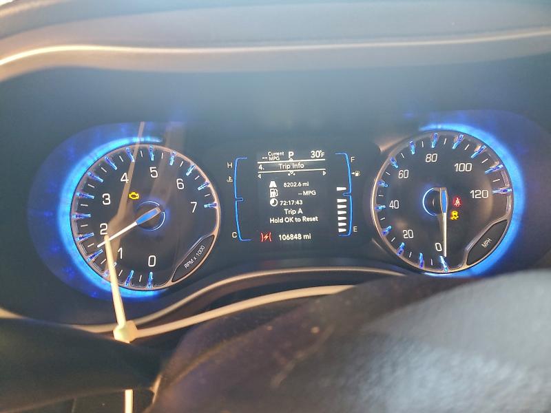 Photo 9 from auction – 2020 CHRYSLER VOYAGER with VIN 2C4RC1DG0LR262378