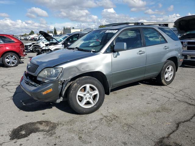 LEXUS RX 300 2000 with VIN JT6HF10U6Y0100634 - Photo from auction