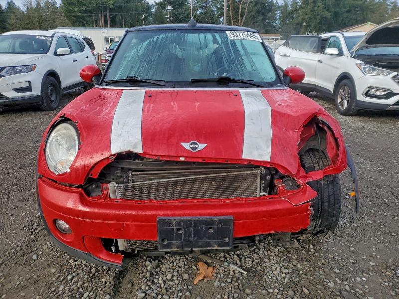 Foto 5 de la subasta – 2009 MINI COOPER con VIN WMWMR33539TU96727