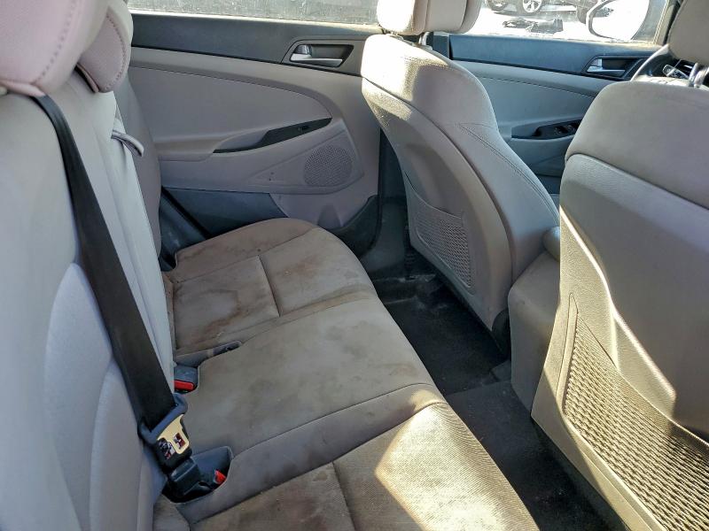 Photo 11 from auction – 2016 HYUNDAI TUCSON LIM with VIN KM8J33A40GU213334