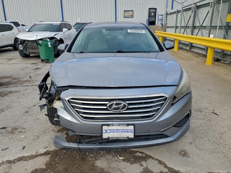 Photo 5 from auction – 2017 HYUNDAI SONATA SE with VIN 5NPE24AF1HH441967