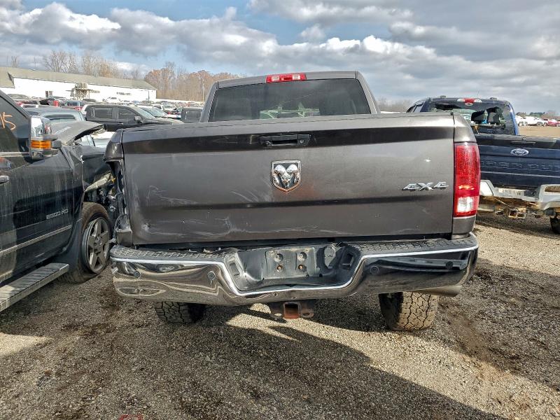 Photo 6 from auction – 2017 RAM 2500 ST with VIN 3C6UR5CL4HG628734