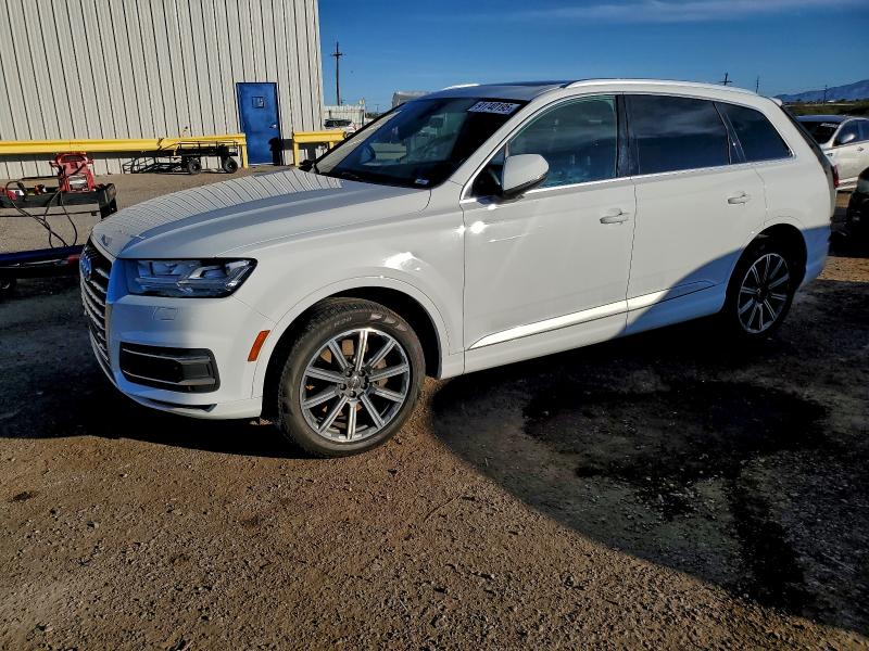 AUDI Q7 PRESTIG 2017 with VIN WA1VAAF79HD057308 - Photo from auction