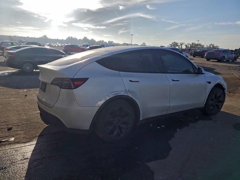 Photo 3 from auction – 2024 TESLA MODEL Y with VIN 7SAYGDED9RF212298
