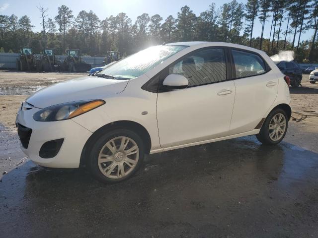 MAZDA MAZDA2 2011 with VIN JM1DE1HY5B0107342 - Photo from auction