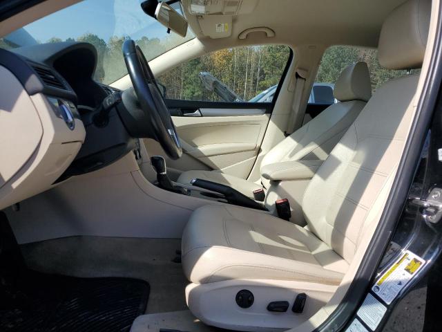 Photo 7 from auction – 2015 VOLKSWAGEN PASSAT S with VIN 1VWAT7A34FC114567