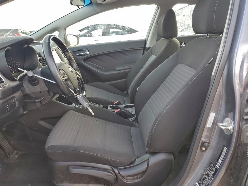 Photo 7 from auction – 2018 KIA FORTE with VIN 3KPFL4A73JE189255
