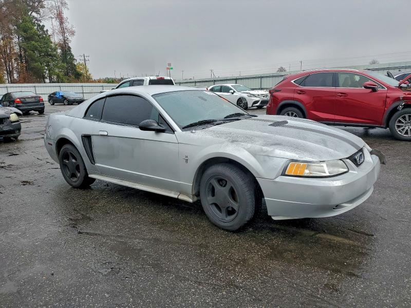 Фото 4 с аукциона – 2002 FORD MUSTANG с VIN 1FAFP40492F240671
