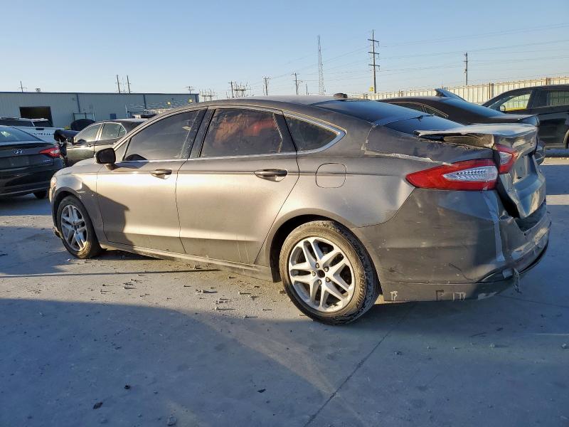 Photo 2 from auction – 2013 FORD FUSION SE with VIN 3FA6P0HR3DR360402