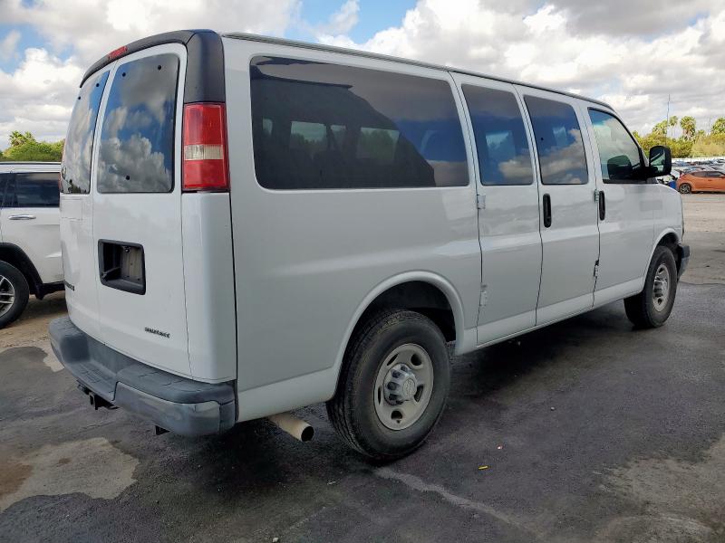 Photo 3 from auction – 2017 CHEVROLET EXPRESS G2 with VIN 1GAWGEFF8H1111053