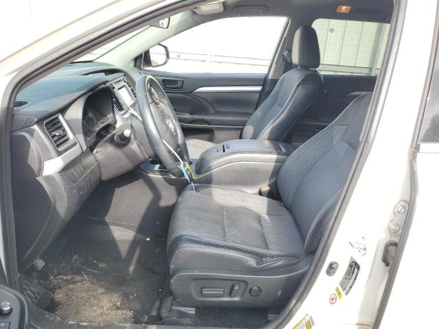 Фото 7 с аукциона – 2015 TOYOTA HIGHLANDER с VIN 5TDZKRFH2FS117653
